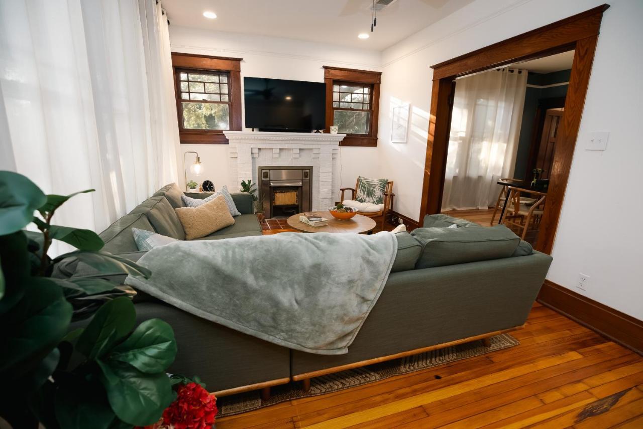 Gulf Coast Craftsman - Cozy, Charming & Central! Gulfport Exterior foto